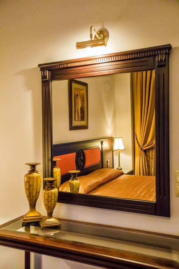 Kouros Hotel Dráma エクステリア 写真